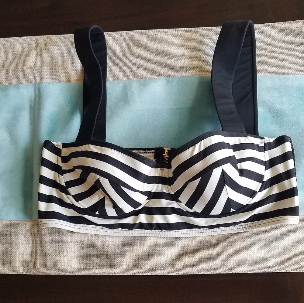 Kate Spade Swimsuit top xl